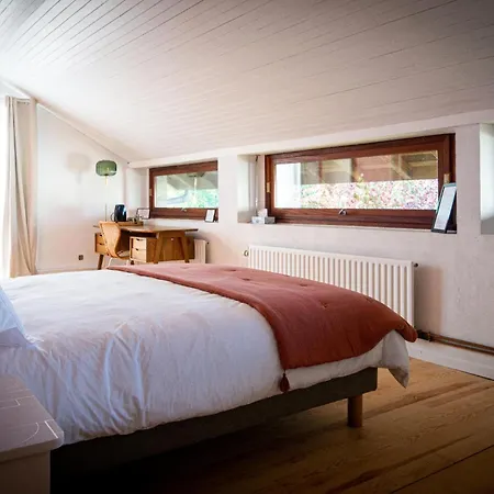 Les Chemins De Berdis B&B 3*