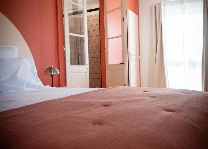 Bed & Breakfast Les Chemins De Berdis