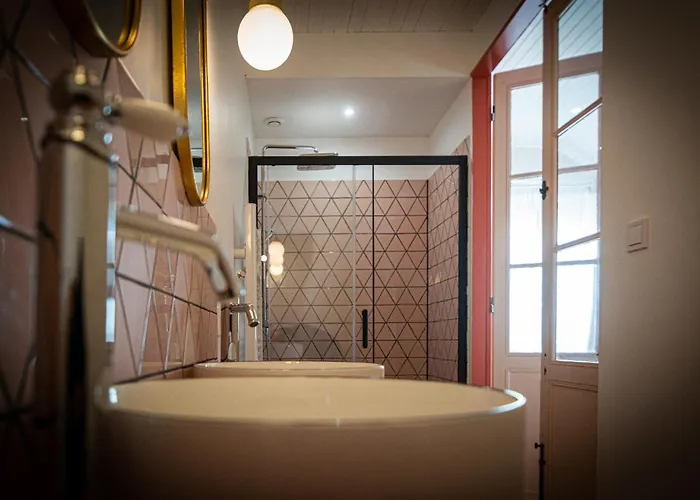 Les Chemins De Berdis B&B
